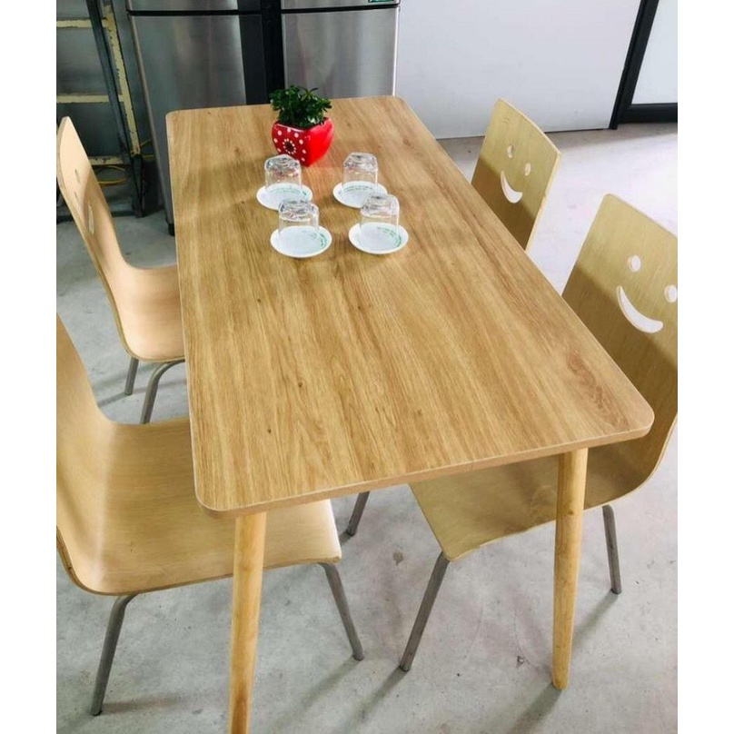 Bàn ăn phong cách Bắc Âu thương hiệu IGA không bao gồm ghế- GP181 / GP192