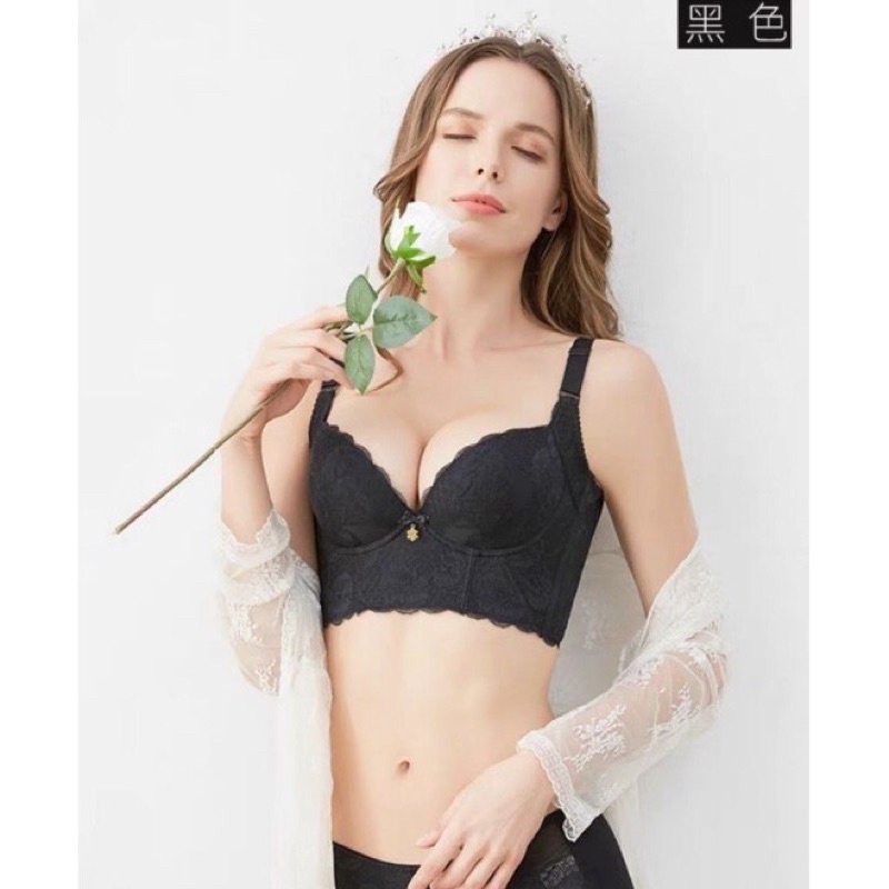 Áo lót bản to 5 móc cài, thon gọn lưng, đệm nâng ngực và chống xệ. Hàng loại 1 có video thật ạ