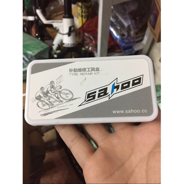 Bộ vá sahoo móc sắt