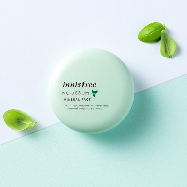 PHẤN NÉN KIỀM DẦU INNISFREE NO-SEBUM MINERAL PACT