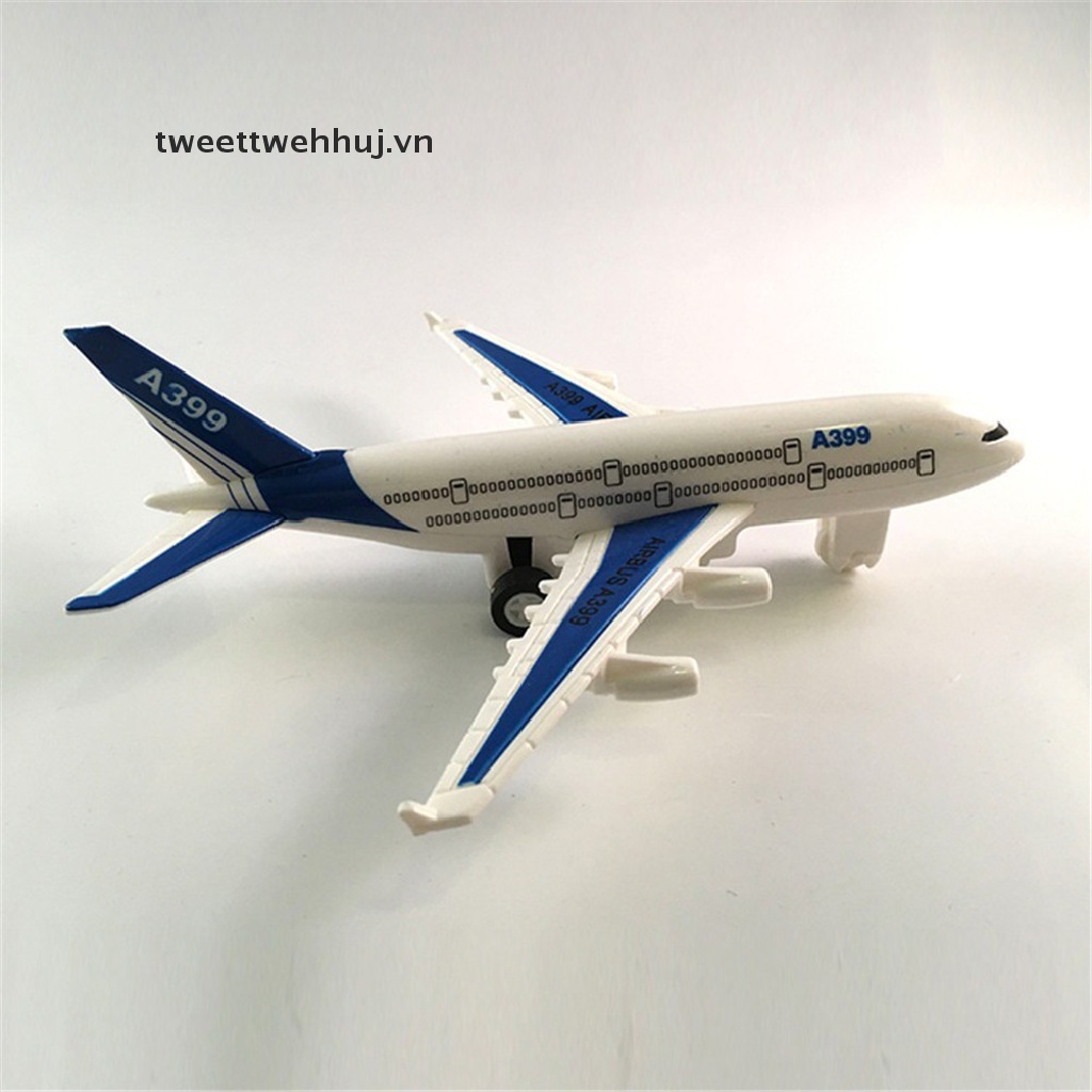 Mô hình máy bay đồ chơi bằng nhựa màu sắc ngẫu nhiên thiết kế chân thực cho bé