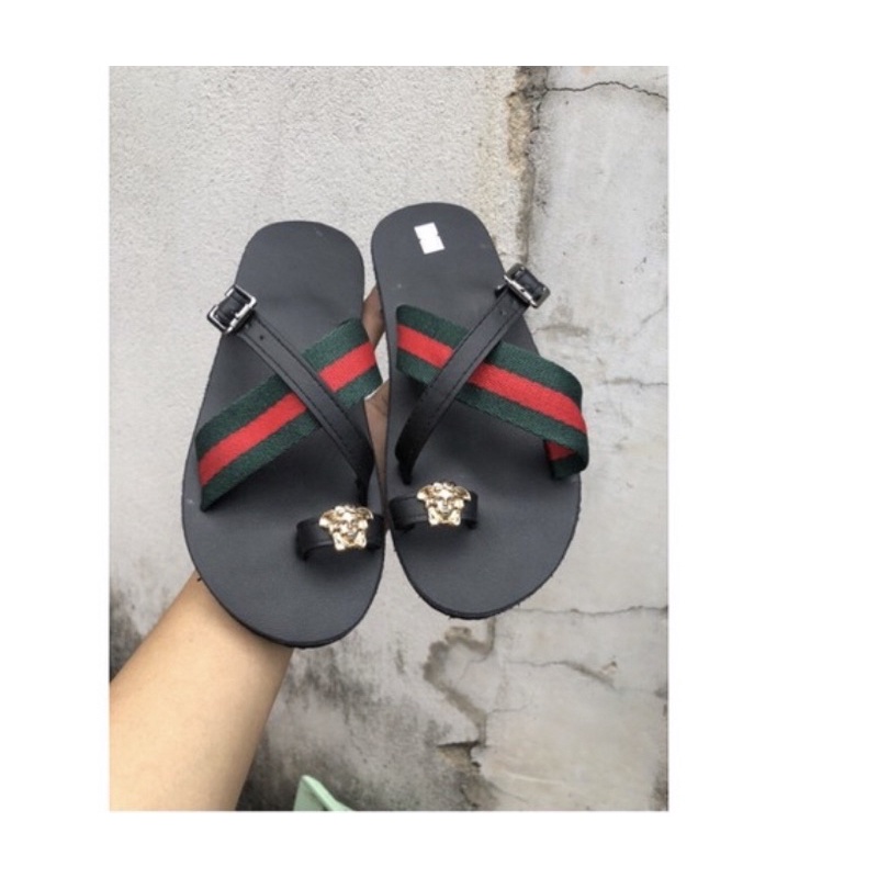 dép quai chéo nữ ( sandal đồng nai ) đế đen quai chéo có dù không hậu size từ 35 nữ đến 40 nữ size khác nhắn tin chọn