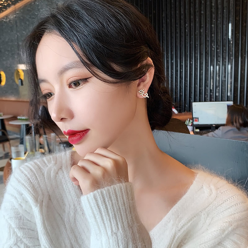 Bông tai đính đá hình chữ siêu lấp lánh thời trang phong cách Hàn Quốc #3