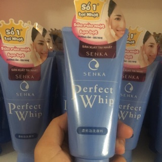 sữa rửa mặt chính hãng