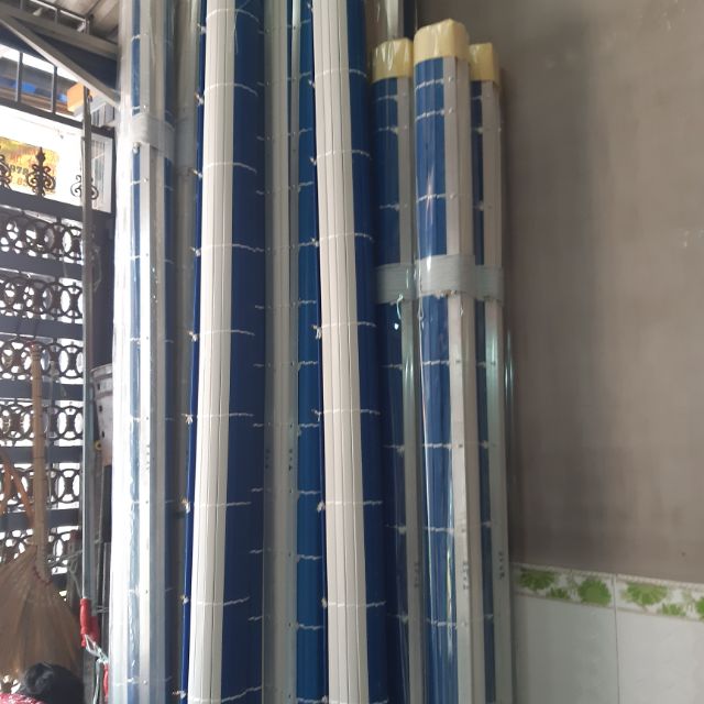 Rèm nhưa che nắng