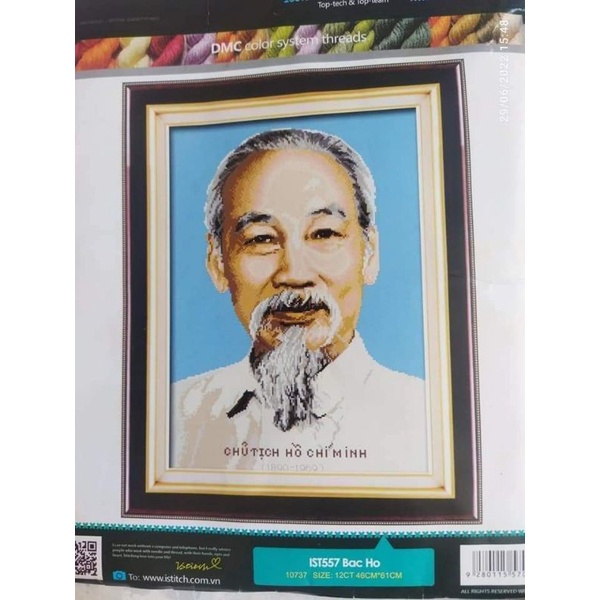 Tranh thêu chữ thập Bác Hồ