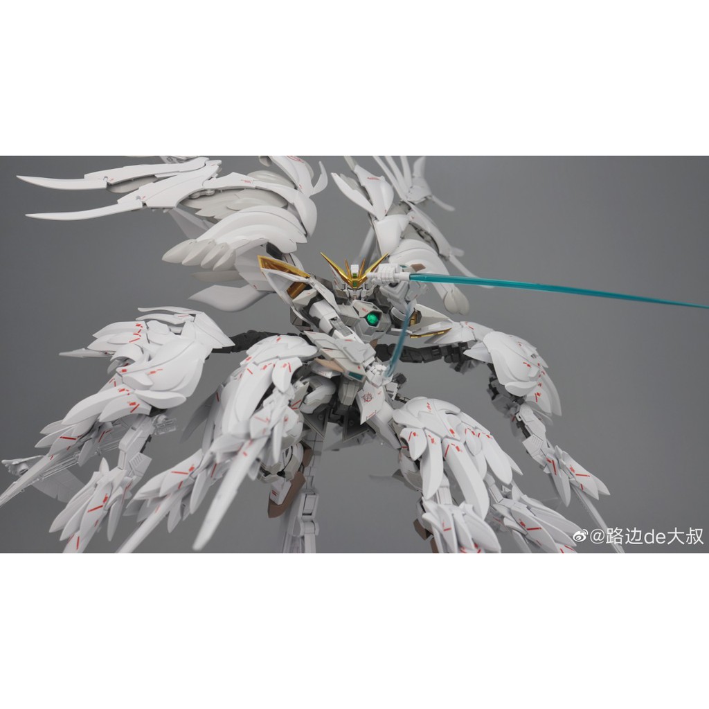 Mô Hình Gundam MG Wing Zero Snow White Prelude Super Nova 1/100 Master Grade Đồ Chơi Lắp Ráp Anime