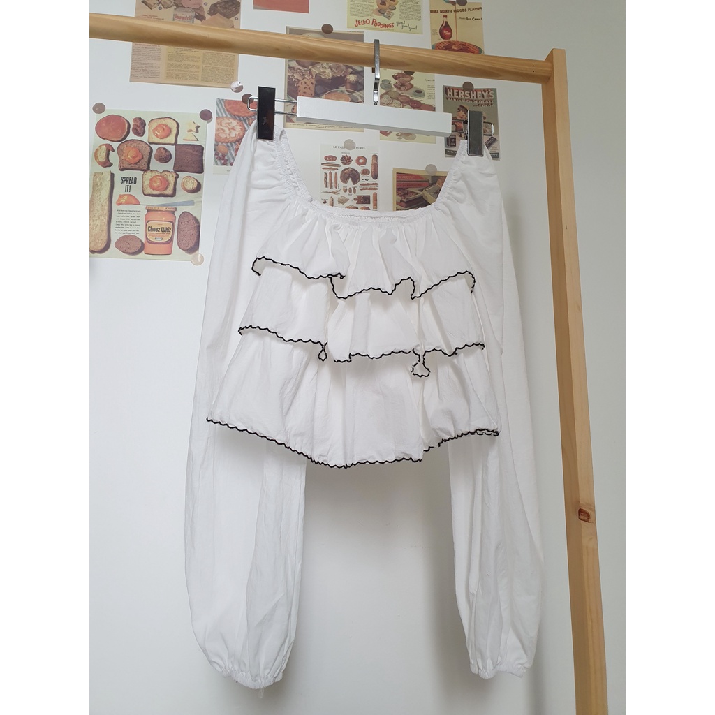Áo Croptop Babydoll Màu Trắng Nhún Tầng Dài Tay Trễ Vai- Penguin House