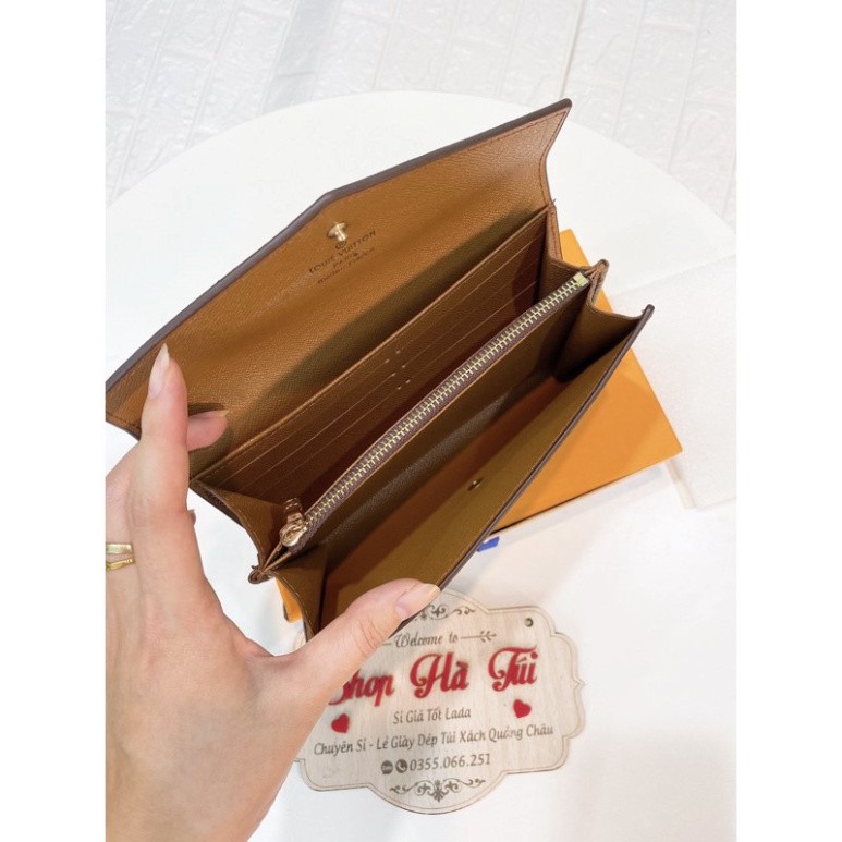 Ví dài cúc bấm xinh xắn ( Có hộp ) xinh