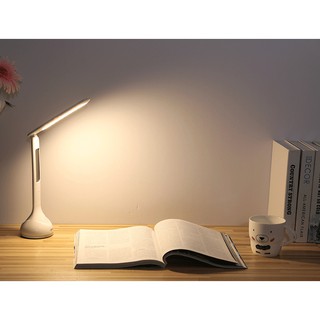 Đèn LED Remax RT- E185 Chống cận thị tích điện