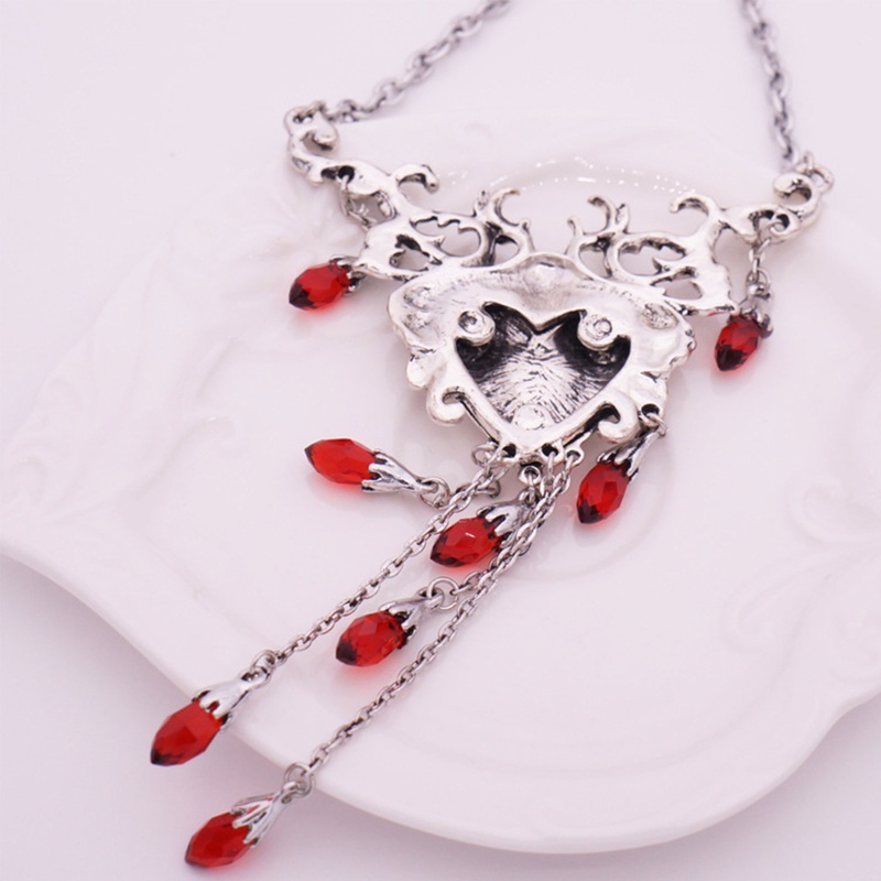 Vòng cổ Mặt Trái Tim Màu Sắc Đỏ Phong Cách Gothic