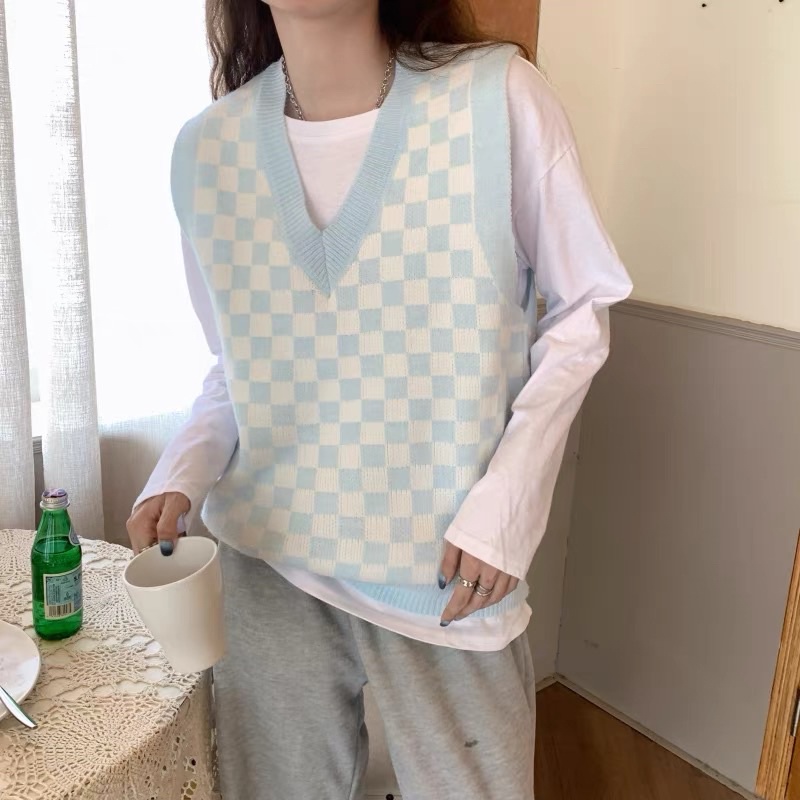 Áo Ghile Caro Form Rộng Như Hình Cổ V Màu Pastel Xinh Xắn