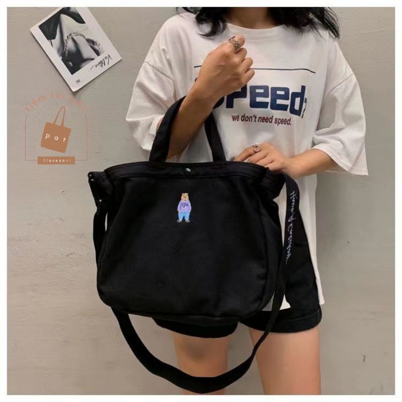 Túi đeo chéo thêu gấu dây đeo thêu chữ have a caliday chất liệu canvas TP33 | tiemtuitotebypat