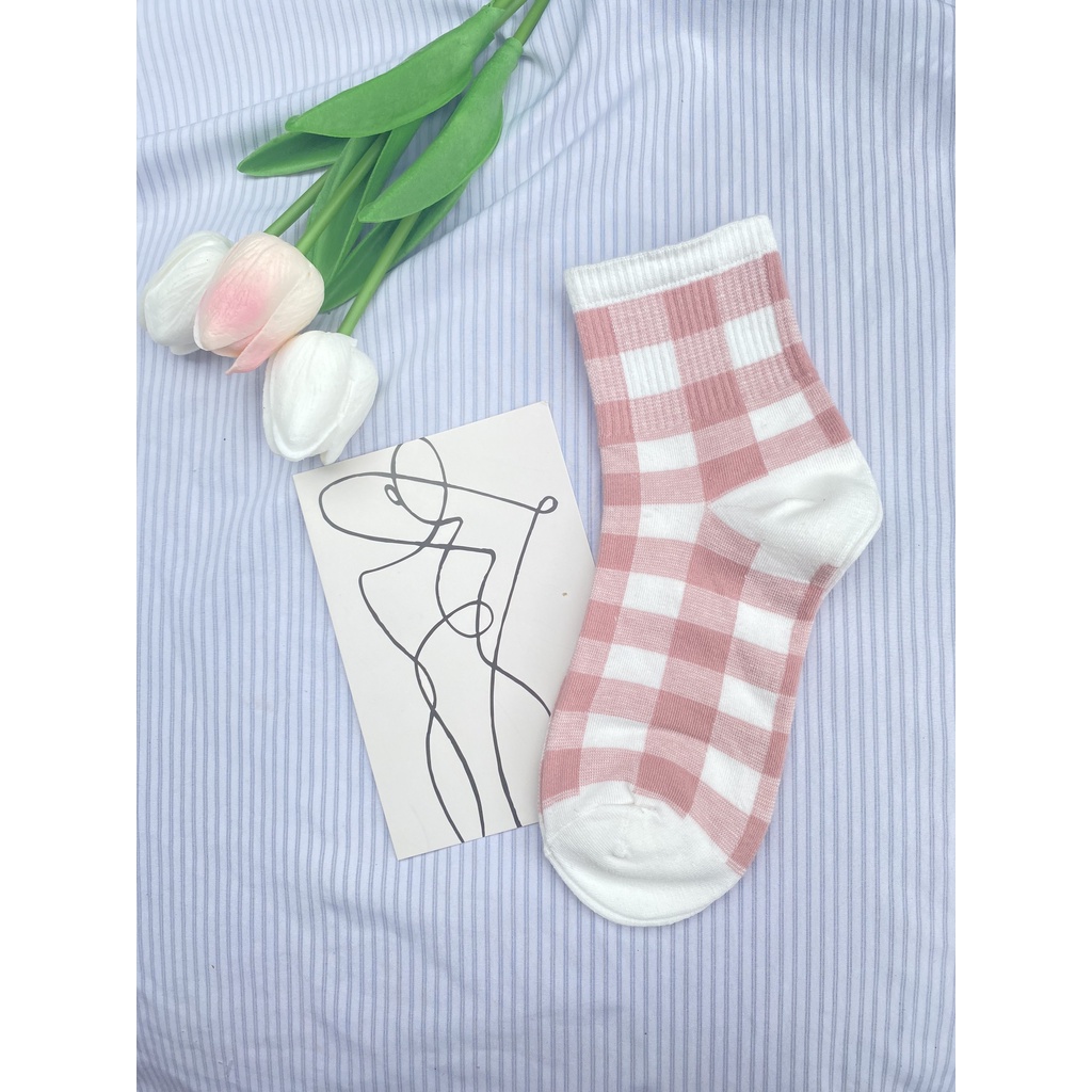 Tất nữ tone hồng Muzini tất cổ cao in hình họa tiết dâu hồng dễ thương TN209