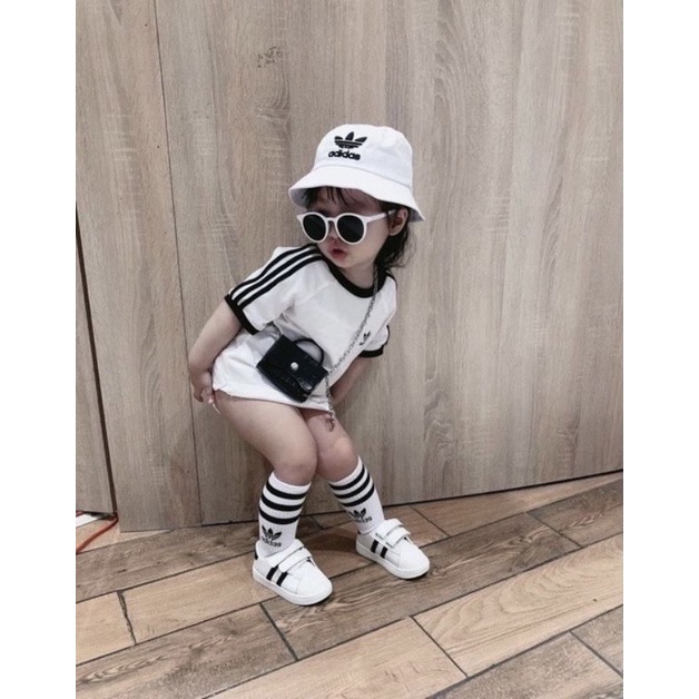 Áo Adidas made in Cambodia