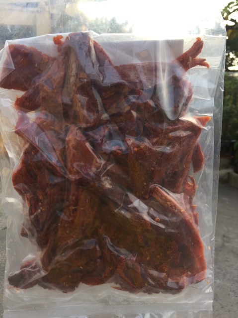 Khô bò miếng vừa vị cay đặt biệt 500g | BigBuy360 - bigbuy360.vn