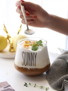 Ly thuỷ tinh Sunny