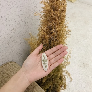 Kẹp tóc thêu tay