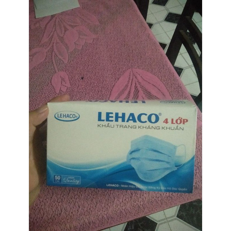 1 hộp 50 cái khẩu trang LEHACO 4 lớp kháng khuẩn khang vi rút ( đóng thành 5 bịt) | BigBuy360 - bigbuy360.vn