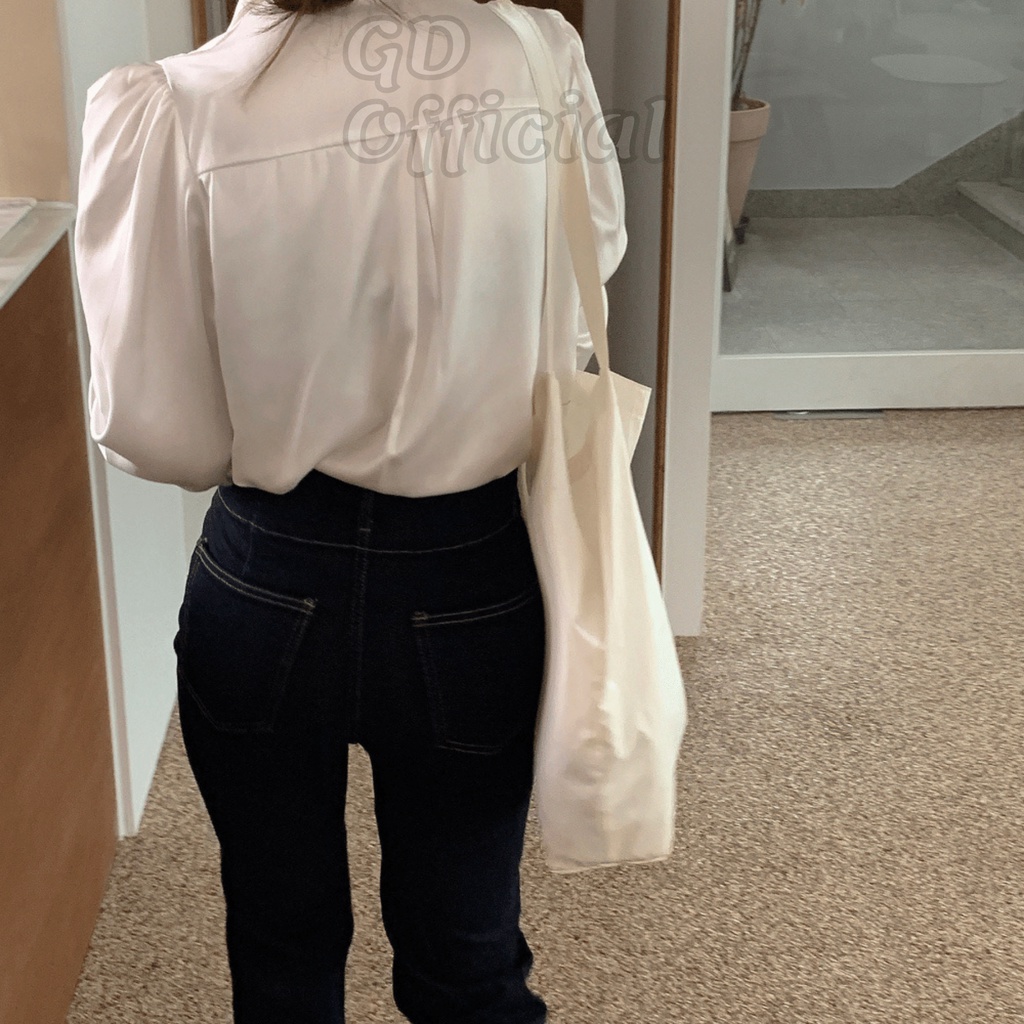 A13|Áo sơ mi lụa satin mềm mại cổ polo cho nữ màu be sáng sang trọng, cổ điển dáng rộng, dài tay GD Official
