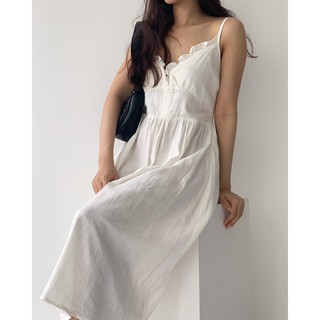 Đầm hai dây dài qua gối, vải linen mềm kiểu cúp nhún
