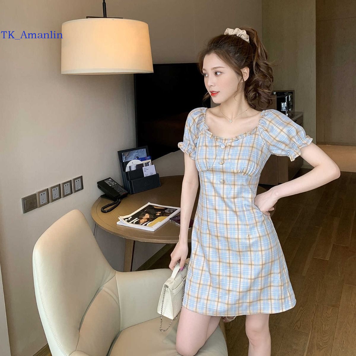 【TK】Slim skirt plaid dress waist dress small V-neck French dress retro shoulder slim plaid dress summer temperament skirt waist slim A-line skirt girls wear