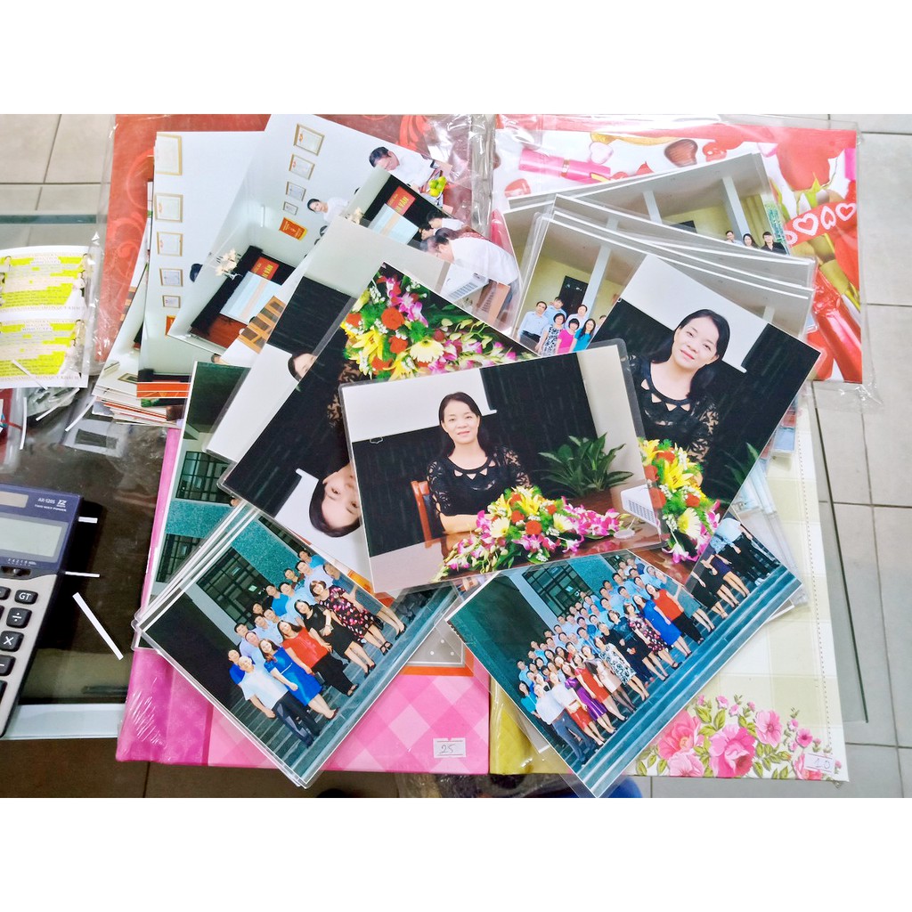 In anh 20x25 + ep Platic sieu re