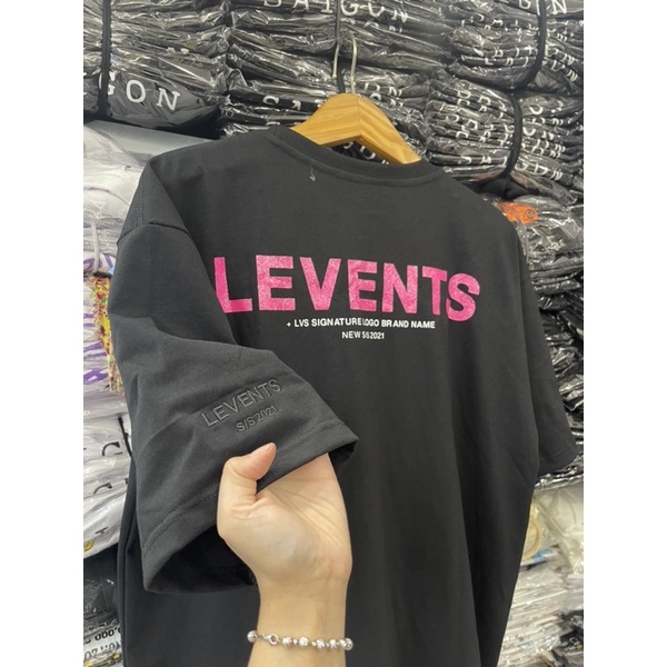 Áo thun Tee Levents XL Logo màu đen chữ hồng chất cotton cao cấp