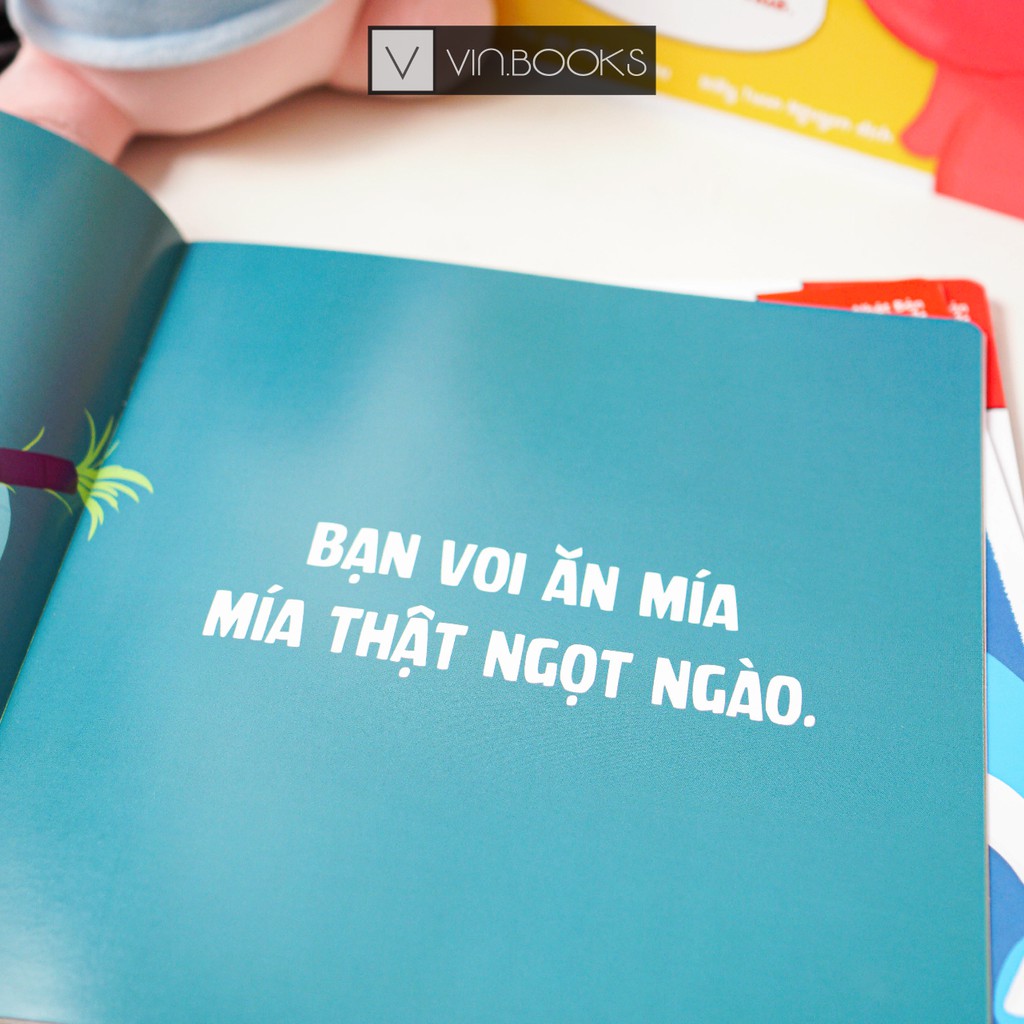 Sách - Ehon Nhật Bản - Combo 4 Quyển Bạn Là Ai Vậy - Dành Cho Bé Từ 0-3 Tuổi