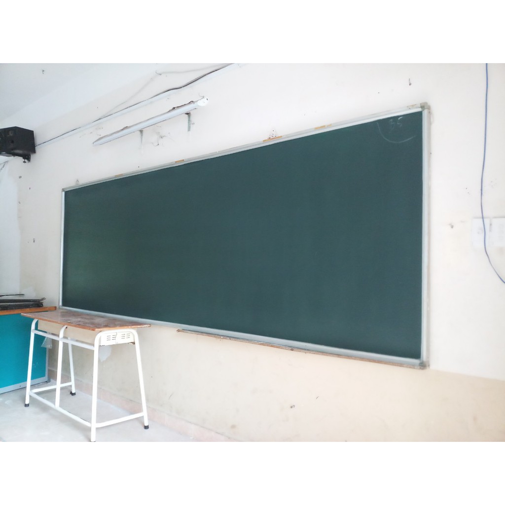 Sơn bảng viết phấn xanh rêu chuyên dụng phục hồi bảng phấn cũ, làm mới bảng phấn.