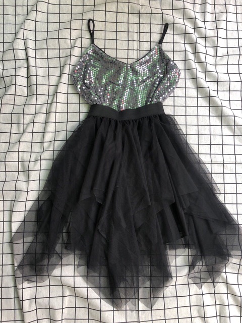 CHÂN VÁY LƯỚI NHỌN | BigBuy360 - bigbuy360.vn