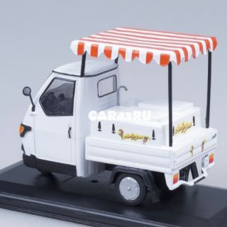 Mô hình xe ba bánh Piaggio
