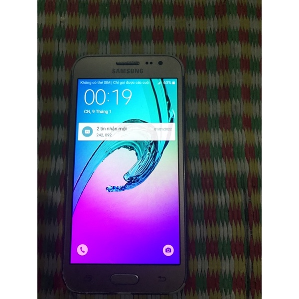 Điện thoại samsung j200