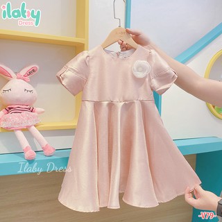 [25.6 GIẢM 40K ĐƠN 299K] Váy cho bé gái ILABY tay hồng kèm hoa [V79]