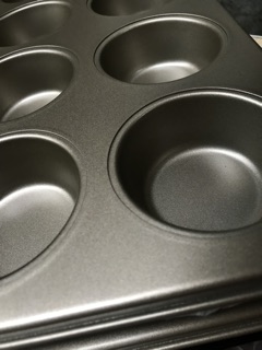 Khuôn cupcake 12 ô lớn