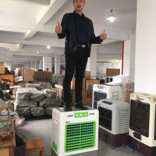 Quạt hơi nước