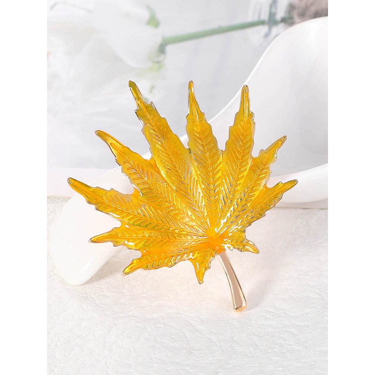 Trâm Cài Áo Hình Chiếc Lá Đính Pha Lê Màu Cầu Vồng Thời Trang Sang Trọng