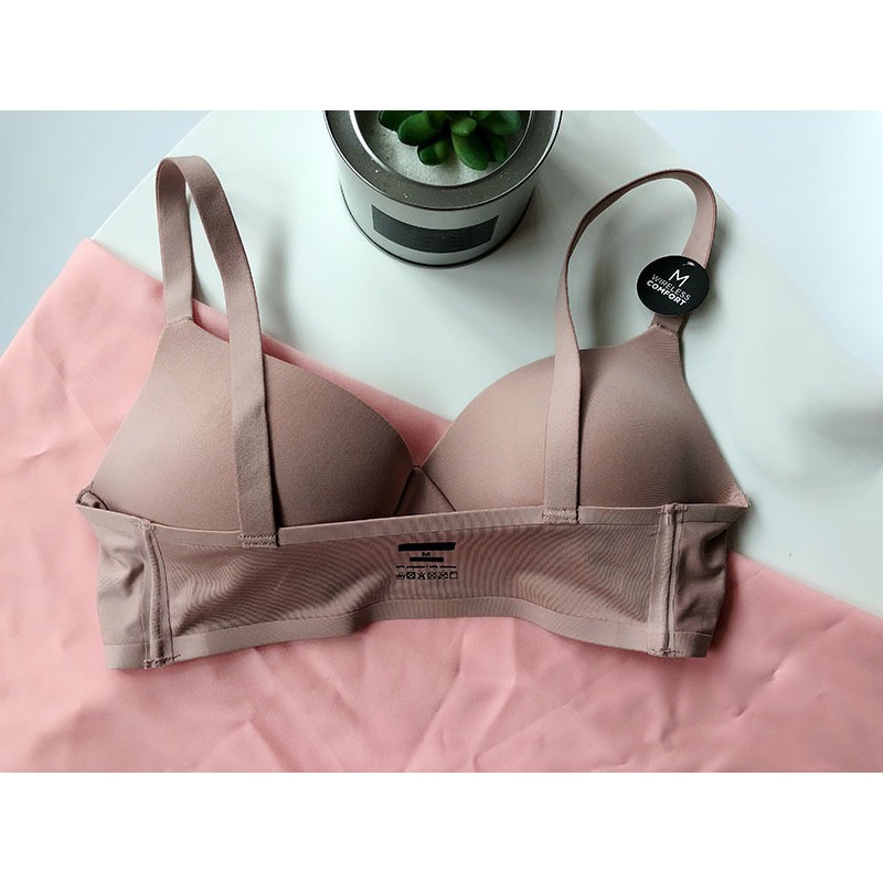 Áo Lót Siêu Nhẹ Siêu Mềm Không Gọng Đệm Mỏng Mới B031 | BigBuy360 - bigbuy360.vn