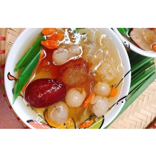 Lá dứa khô  làm nguyên liệu nấu chè dưỡng nhan