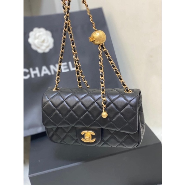 TÚI CHANNEL MINI 8 CHARM SIZE 20