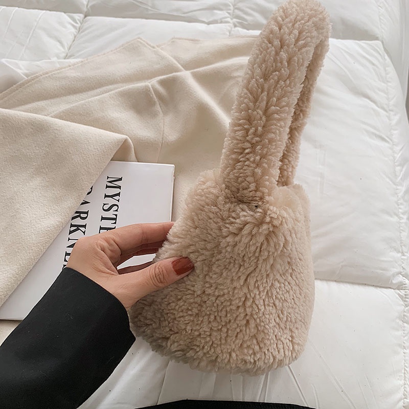 Túi Đeo Chéo Bằng Lông Xù Thời Trang Mùa Đông Dành Cho Nữ Chaika Kilter