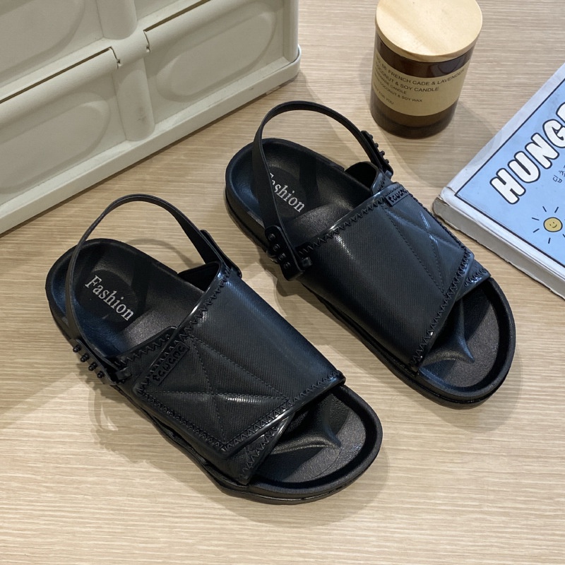 Sandal nữ đế bánh mì nhẹ êm mềm dễ đi rẻ bền đẹp phong cách cá tính đi mưa thoải mái Thegioigiay V315