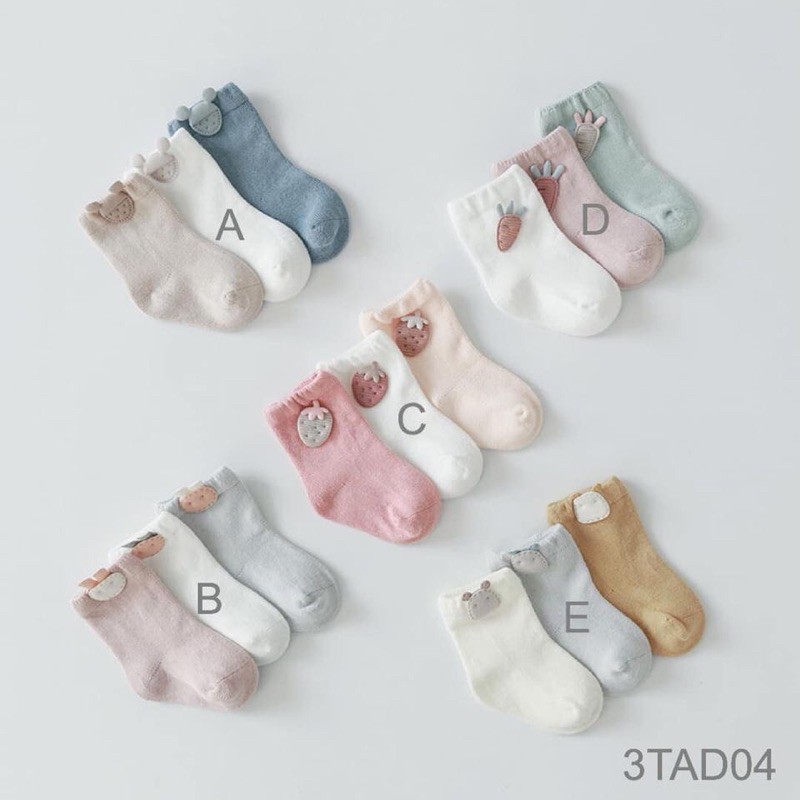 Set 3 đôi tất cao cổ 3TAD04