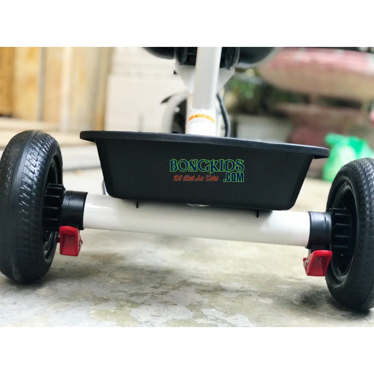 Xe đạp 3 bánh có cần đẩy cho bé từ 7 tháng tuổi DS138