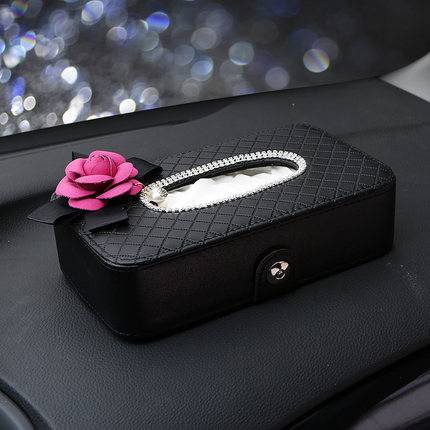 Hộp Đựng Khăn Giấy Cài Lưng Ghế Ô Tô Gắn Hoa Chanel Sang Trọng