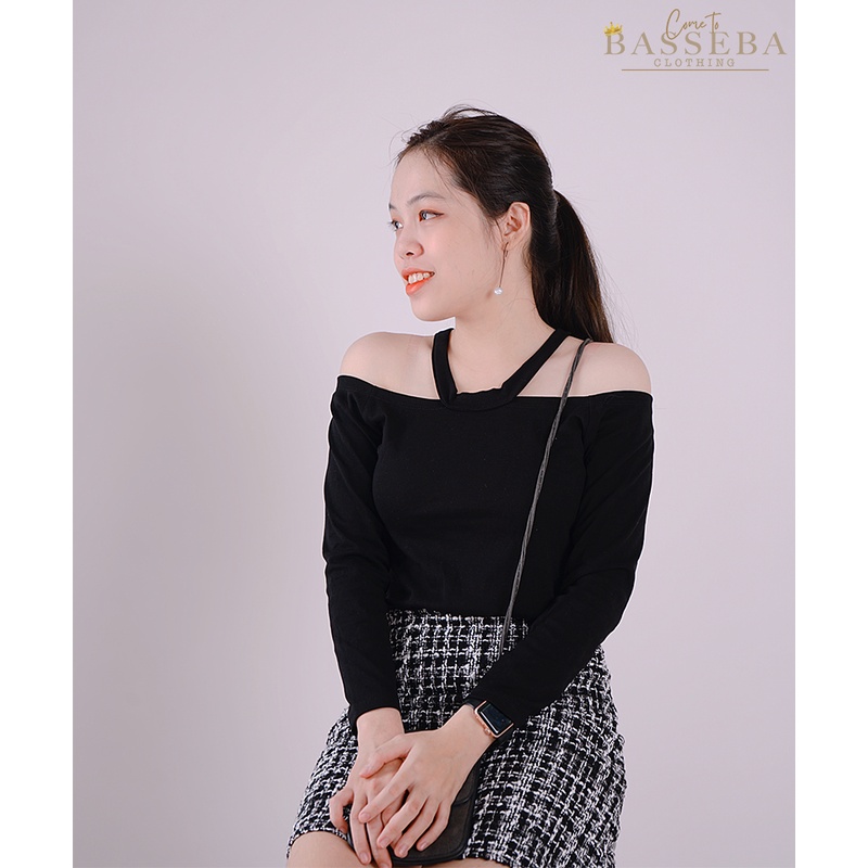 Set áo cổ yếm và chân váy dạ Basseba