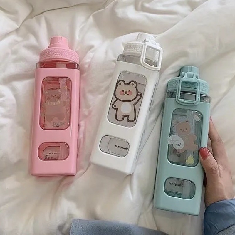 Bình đựng nước kèm sticker cute có ống hút,Bình đựng nước màu hồng đáng yêu