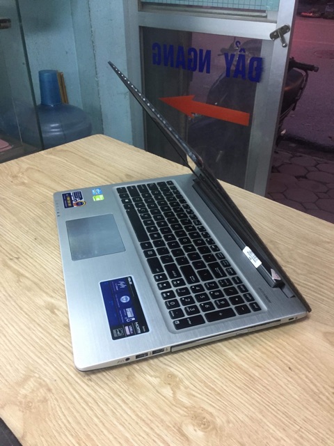 Laptop vỏ nhôm Asus K56Cb chíp i5-3337u ram 8gb ssd 120gb Vga 740m+hd 4000 game mượt | BigBuy360 - bigbuy360.vn