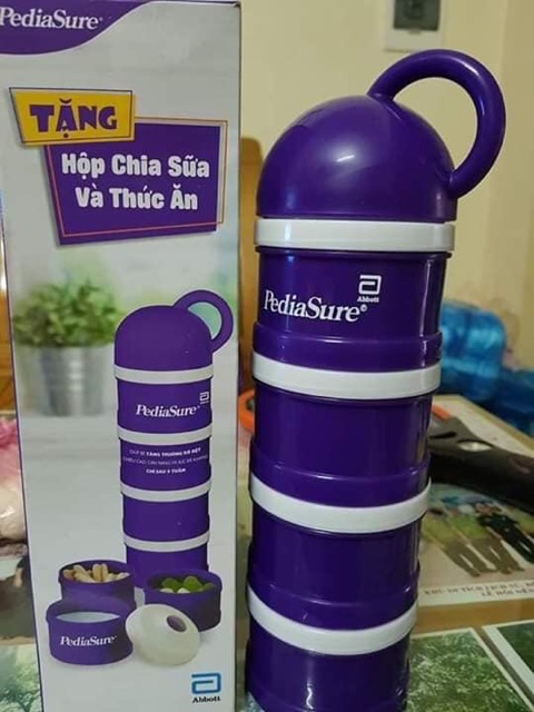 HỘP CHIA SỮA VÀ THỨC ĂN HÀNG KHUYẾN MẠI TỪ SỮA PEDIASURE