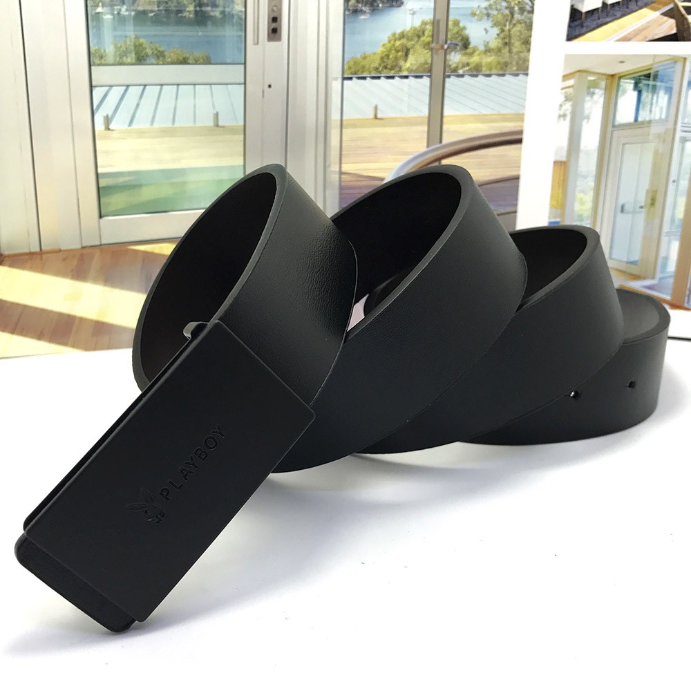 Thắt lưng đục lỗ